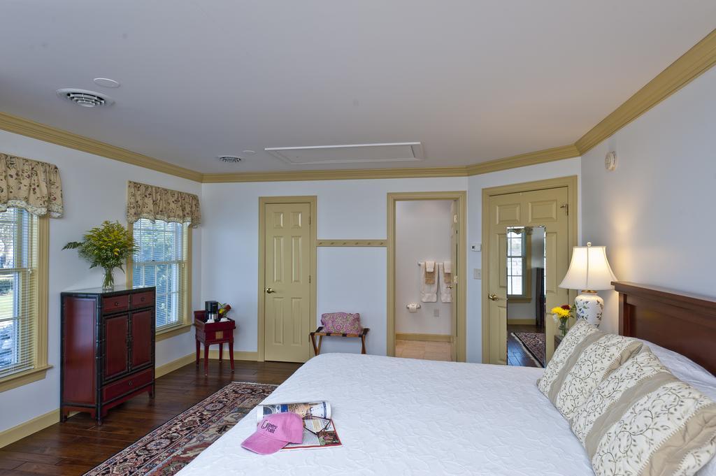 Inn At Osprey Point Rock Hall Room photo